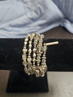 Premier Designs Silver Wire Coil Wrap Bracelet EUC!
